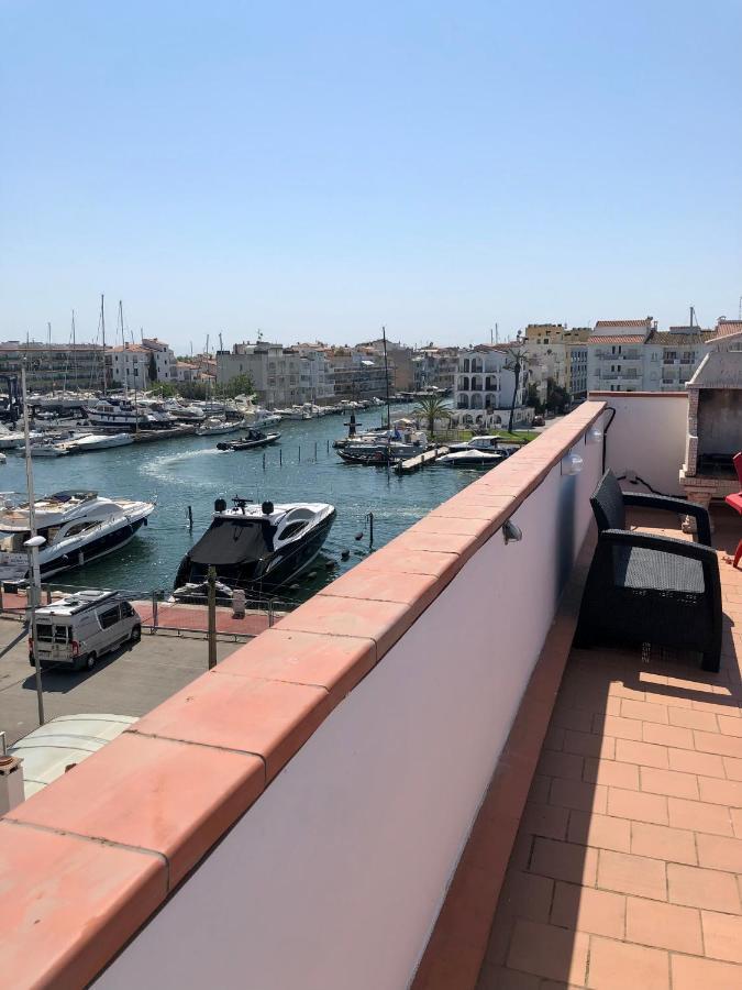 Appartement 80 M2,Port Rhodes D-2 Chambres, Terrasse Panoramique, Vue Sur Le Canal Principal D'Empuriabrava Eksteriør billede