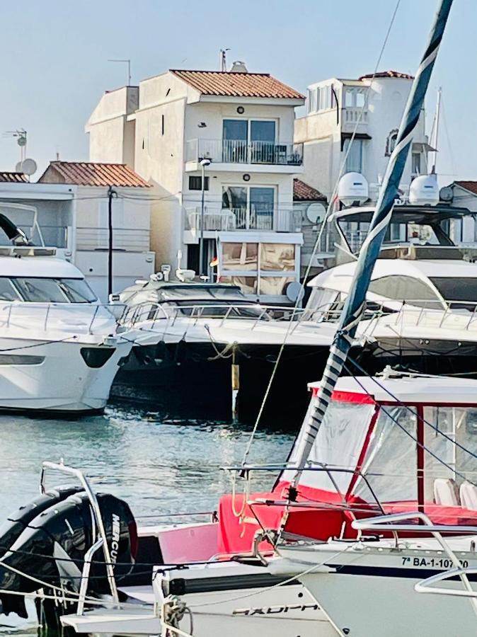 Appartement 80 M2,Port Rhodes D-2 Chambres, Terrasse Panoramique, Vue Sur Le Canal Principal D'Empuriabrava Eksteriør billede